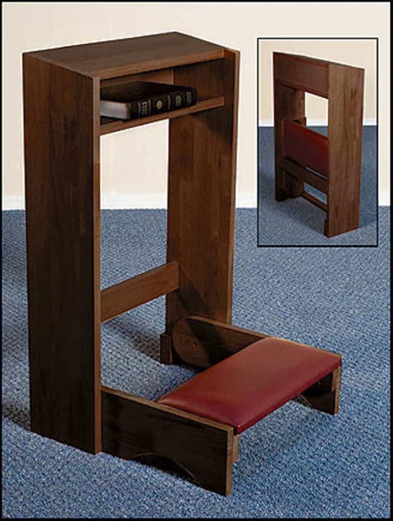 3 Best Prayer Bench Kneeler Stools Reviewed | In-Depth Buyers Guide
